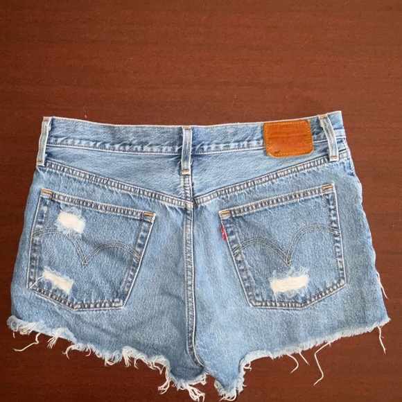 Levi's Blue Distressed Jean Shorts 501 - Picture 4 of 7
